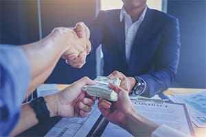 hoa management fees vs hoa fees, hoa management fees average, how much do hoa management companies charge, average cost of hoa management